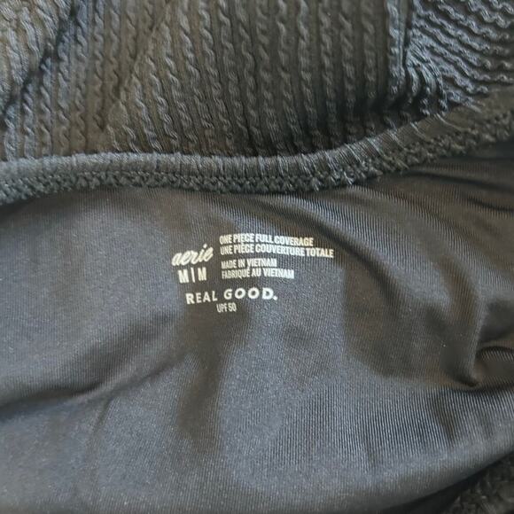 NWT Aerie Crinkle Ring Full Coverage One Piece Swimsuit Black Swim Beach - Picture 5 of 7